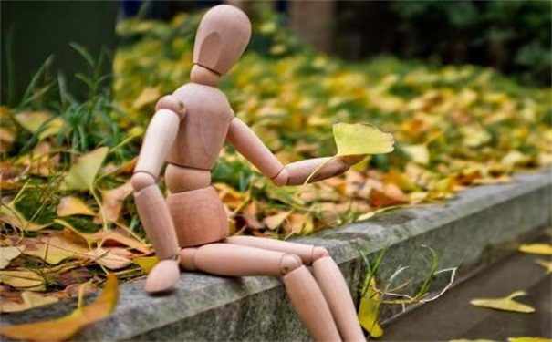 3种方法来让你的前男友想要挽回你